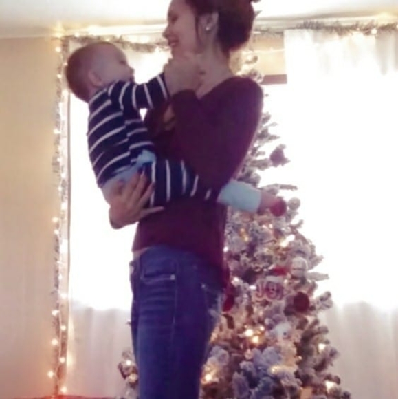 Meet your Posher, Leilani - Picture 1 of 1